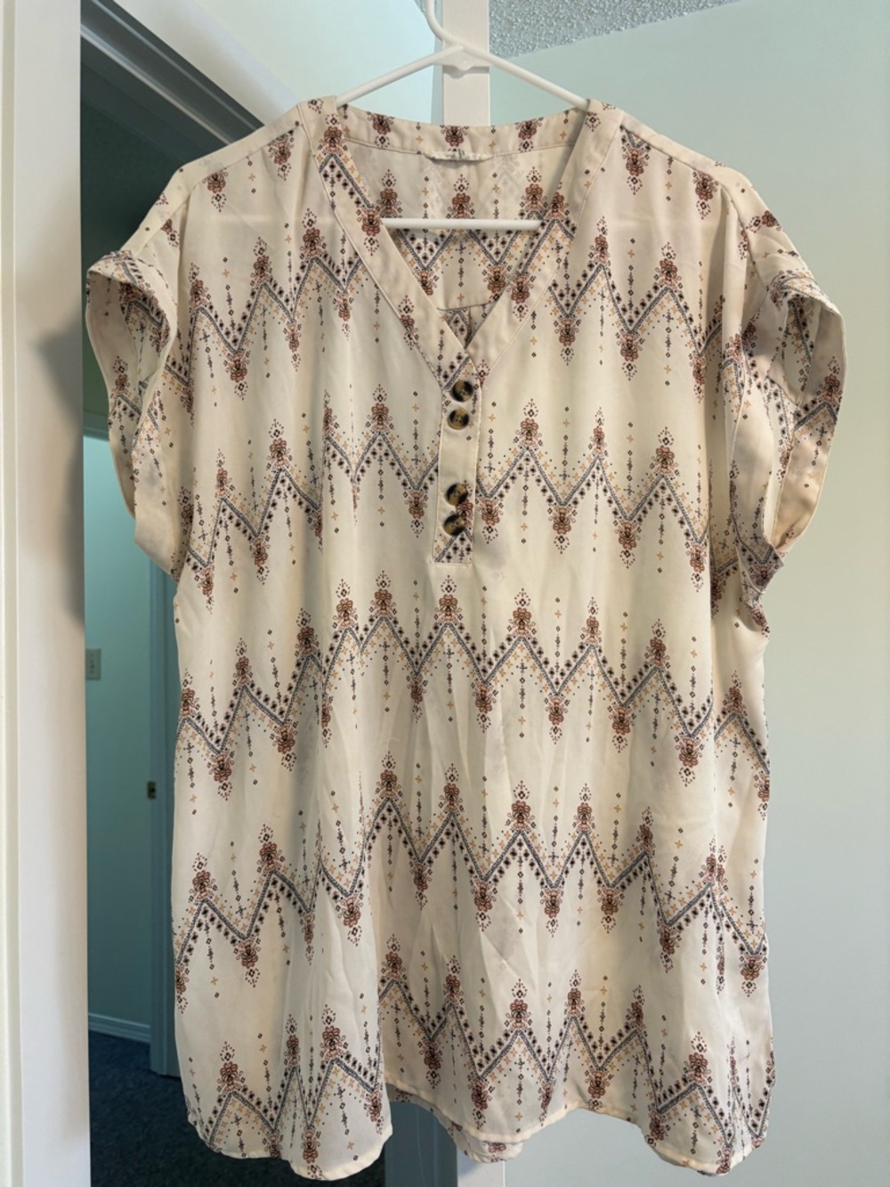 Maurices Cream Printed V-Neck Button Front Blouse